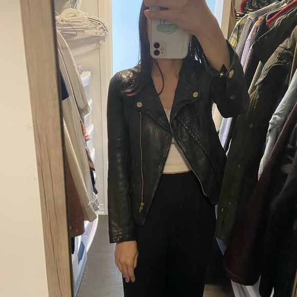 Black leather jacket - Picture 7 of 9